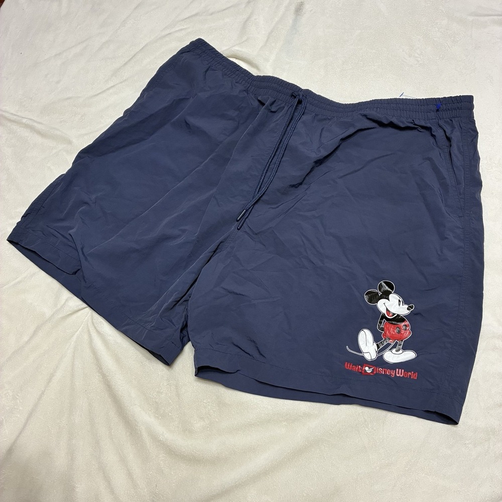 Disneyland Resorts Men's Shorts XXL 100% Nylon Mickey Mouse